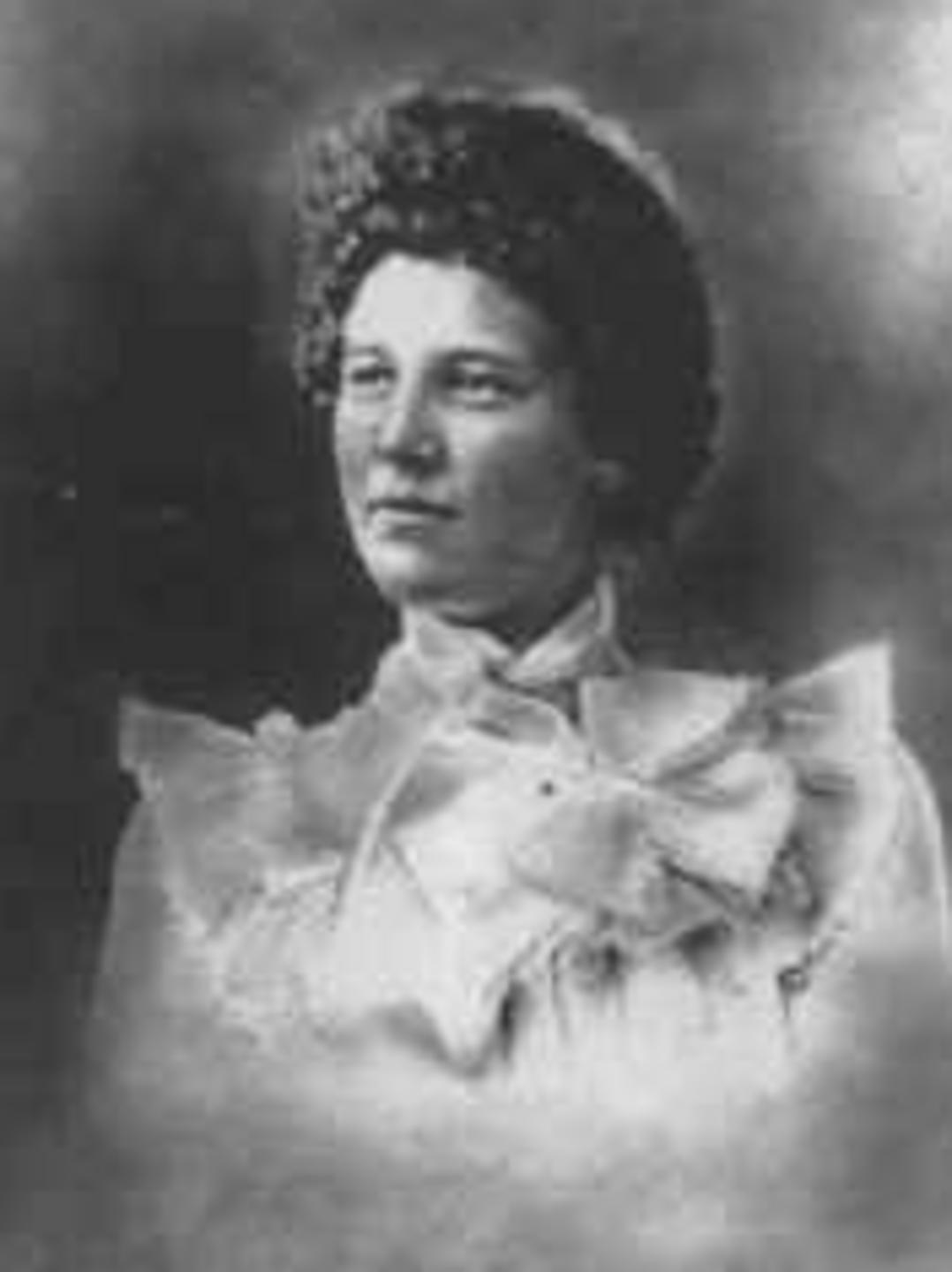Karen Sophie Larsen (1859 - 1941) Profile